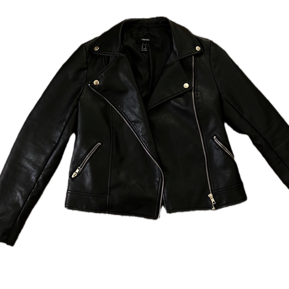 Women’s leather jacket